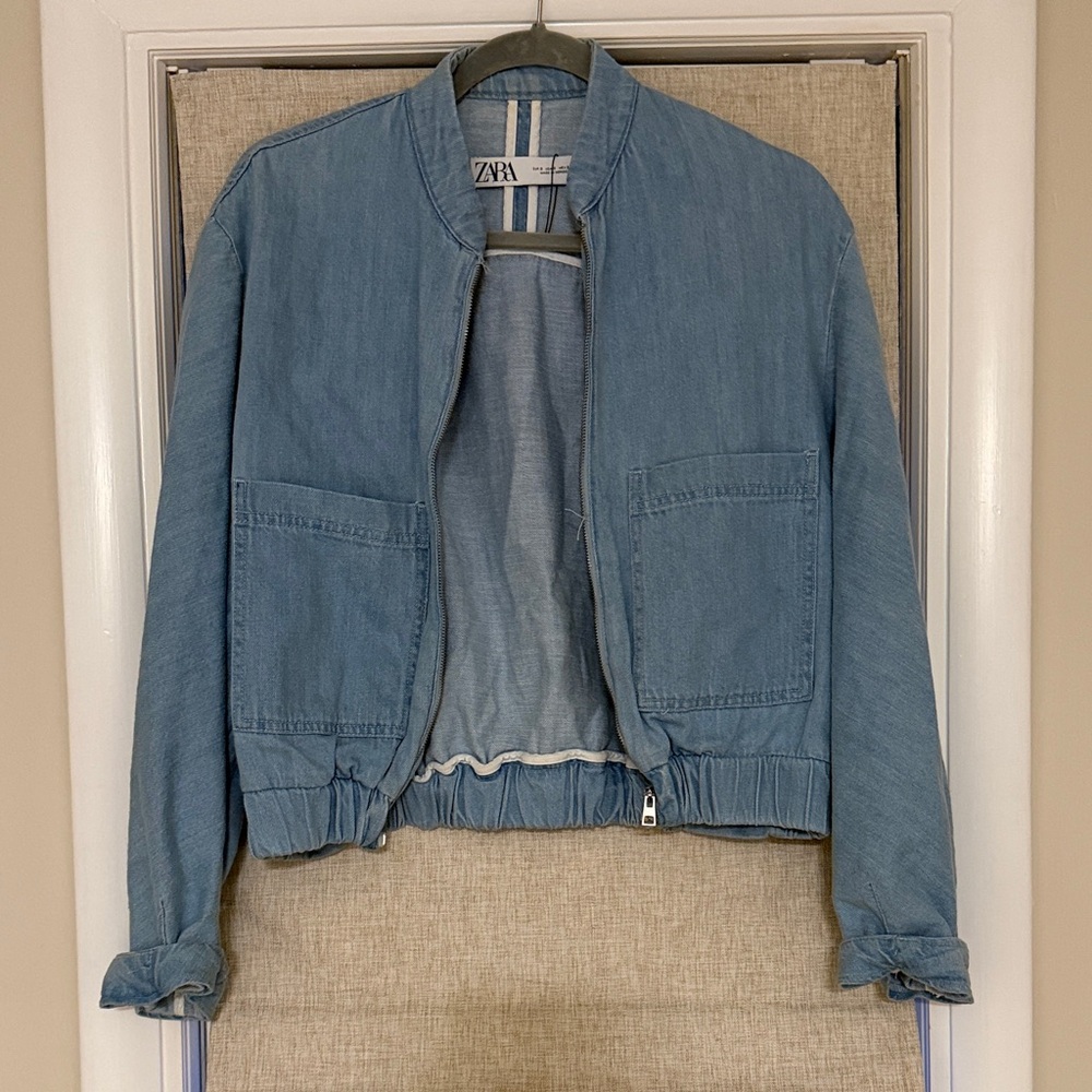 Zara Women's Light Blue Jean Jacket